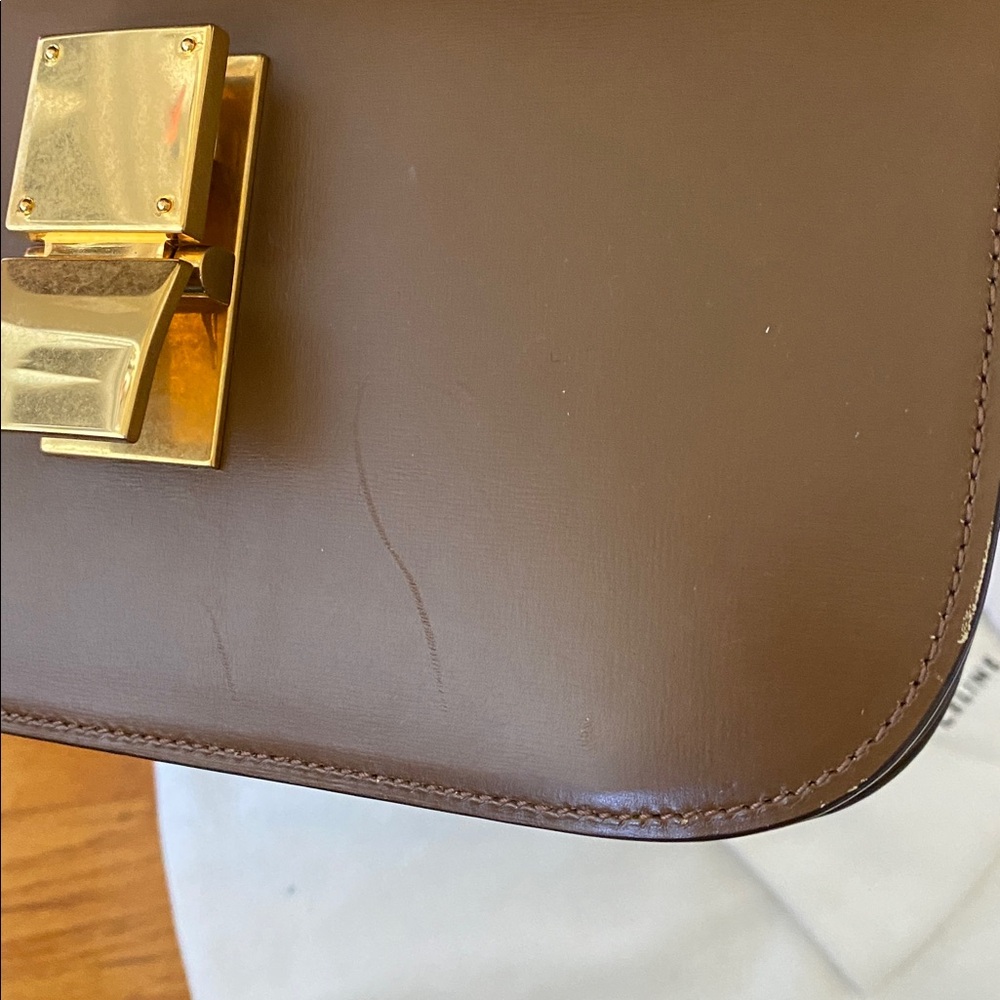 Celine Brown Box Calf Box Bag with Gold Hardware - Picture 4 of 12